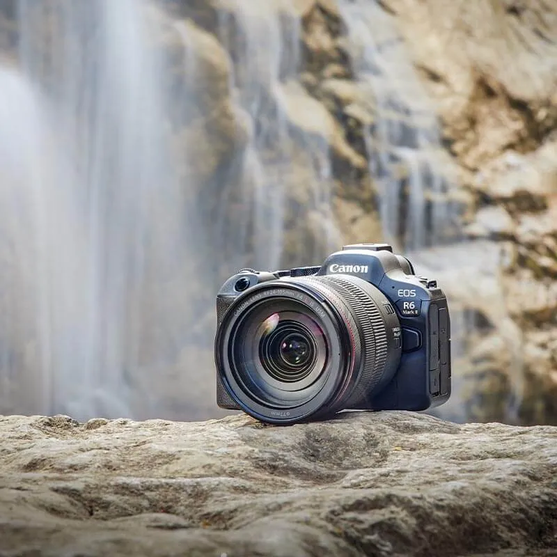 Canon EOS R6 Mark II Body