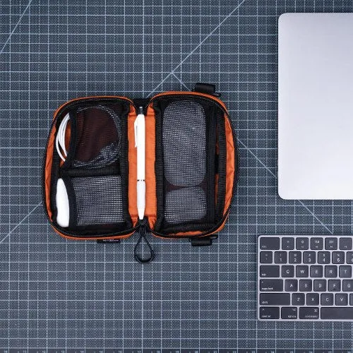 WANDRD Tech Bag Small Sedona Orange