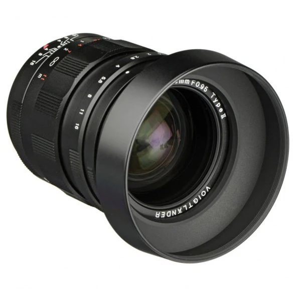 Voigtlander MFT 25mm f/0.95 Nokton II