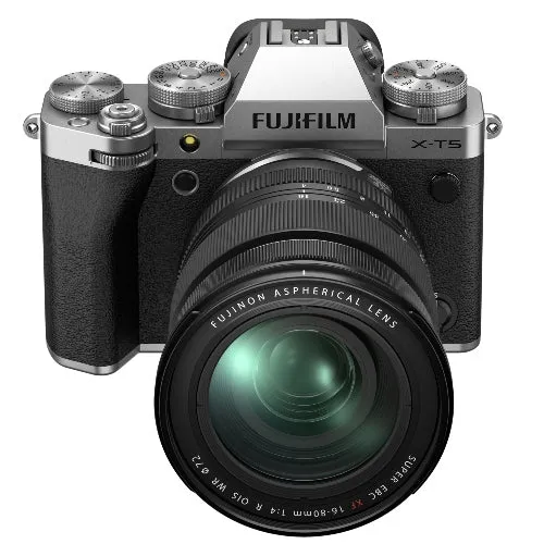 Fujifilm X-T5 silver + XF 16-80mm