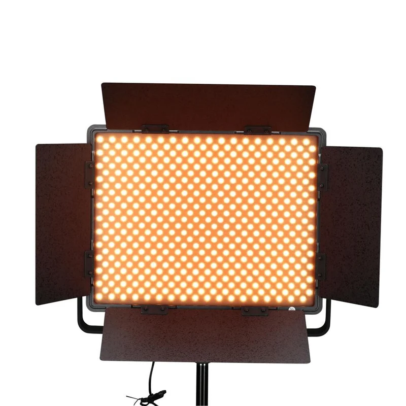 Nanlite 900-CSA Zweifarben-Kit (mit Koffer und Lichtstativ)