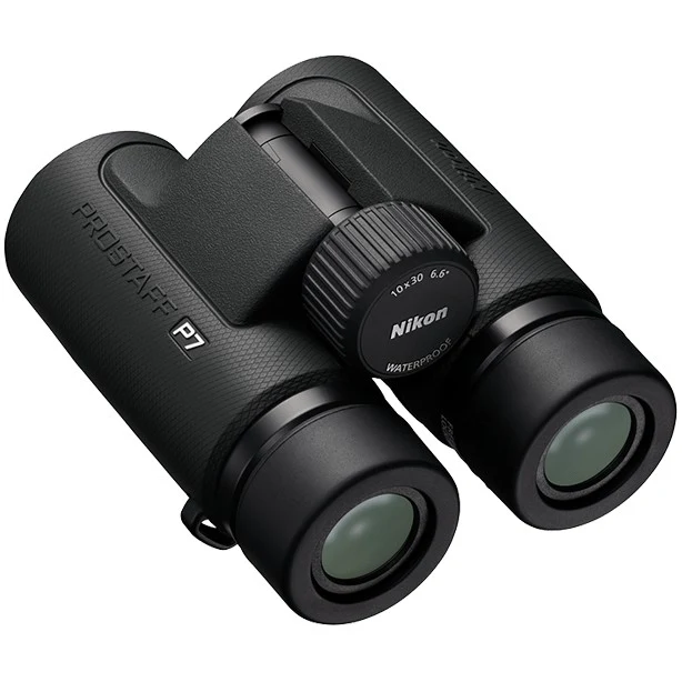 Nikon Prostaff P7 10X30