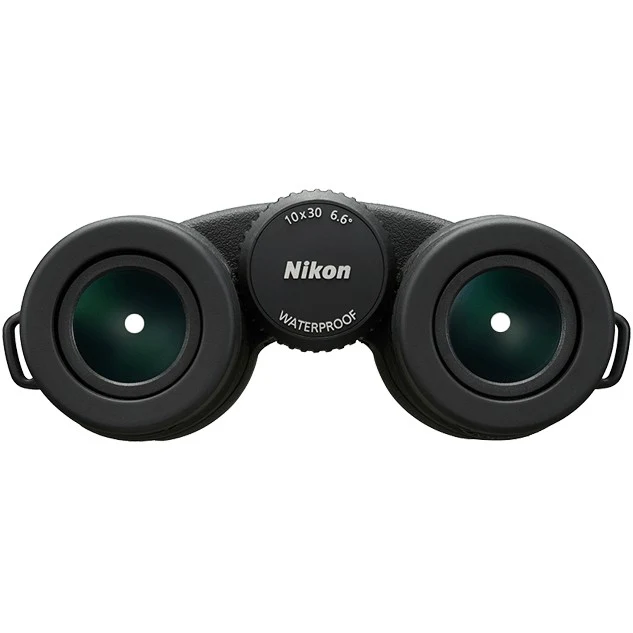 Nikon Prostaff P7 10X30