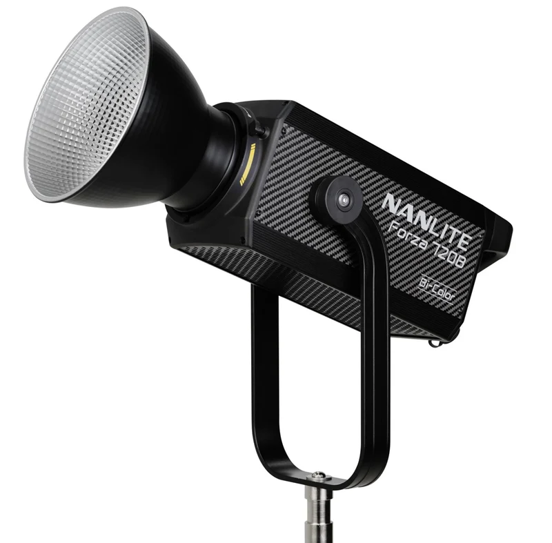 Nanlite Forza 720B bi-Colour LED light