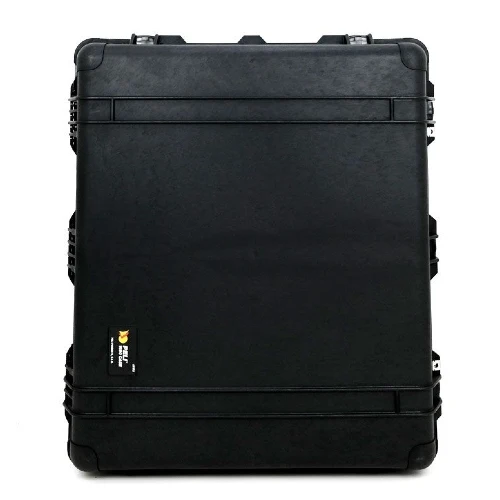 Peli™ 1690 Protective case Black with Foam