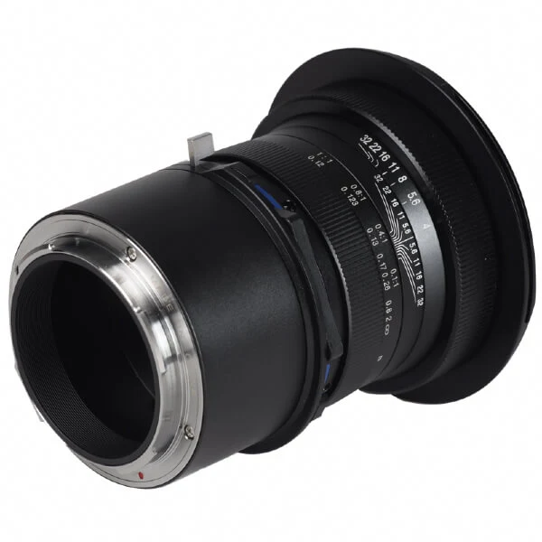 Laowa 15mm f/4 Wide Angle 1:1 Macro lens - Leica L