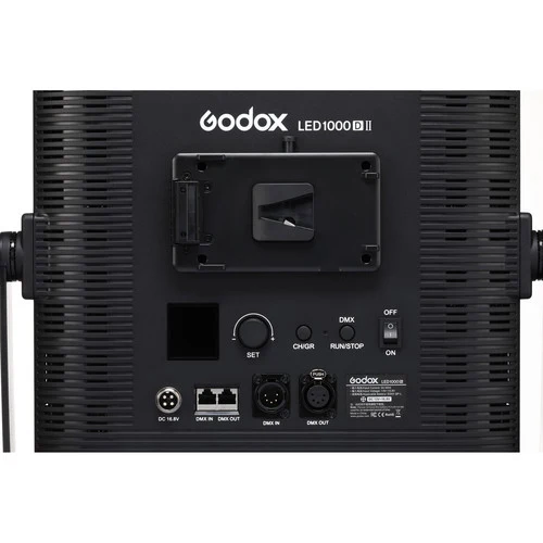 Godox Led 1000D MKll mit barndoor