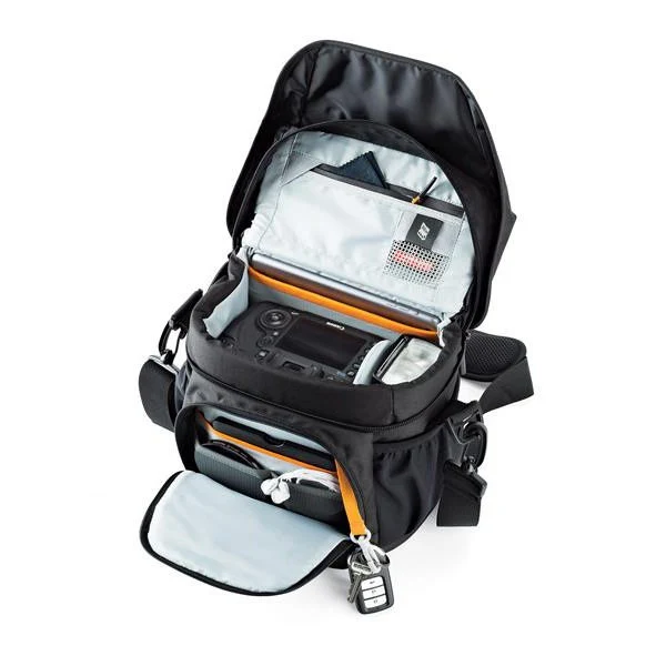Lowepro Nova 170 AW II schwarz