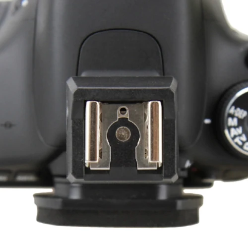 JJC JSC-8 Blitzschuh-Adapter