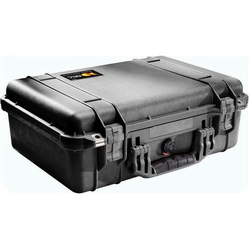 Peli™ 1500 Protective Case Black with Foam