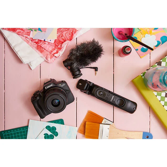 Canon EOS R50 Systemkamera + Sigma 16-300mm f/3.5-6.7 DC OS