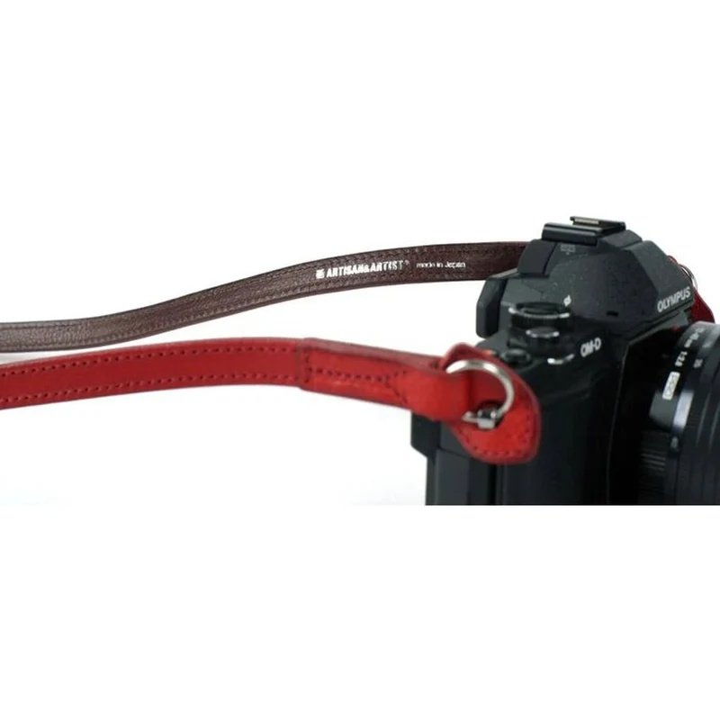 Artisan & Artist ACAM 280LA Camera strap, red