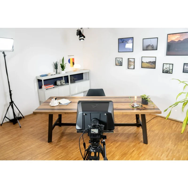 Elgato Prompter XL Full-Sized Teleprompter with Removable Display