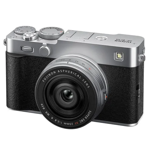 Fujifilm X-E5 + XF 23mm f/2.8 R WR silver