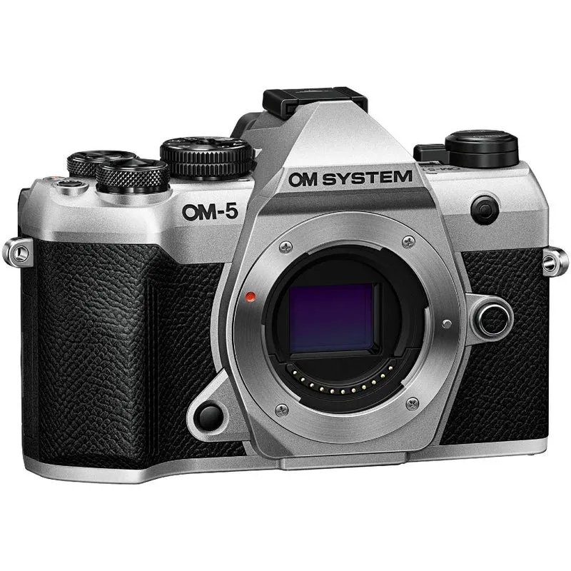 OM SYSTEM OM-5 II Silber + 45mm f/1,8