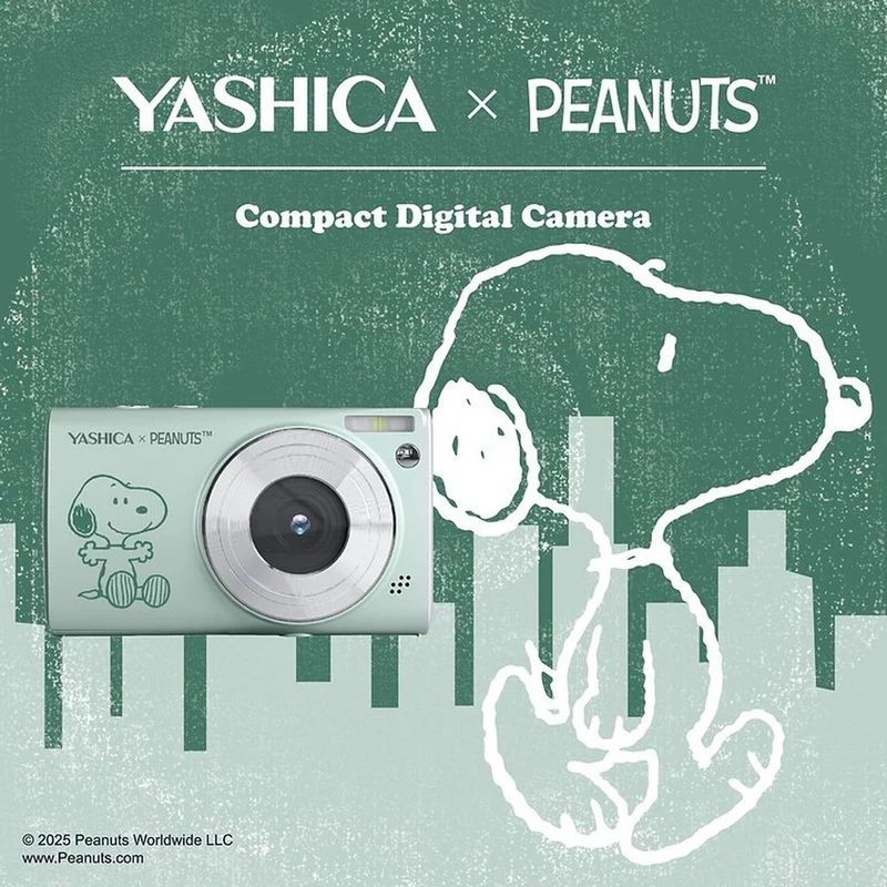 Yashica DP100 Yashica x Peanuts Salbei