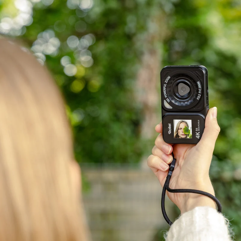Compactline Dual Screen | 64 MP Digitalkamera mit 4K