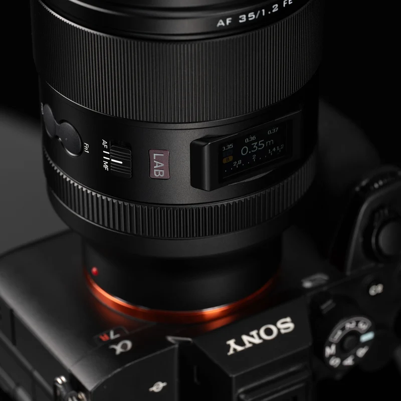 Viltrox Objektiv | AF 35 mm | F/1.2 LAB | Sony FE-Mount